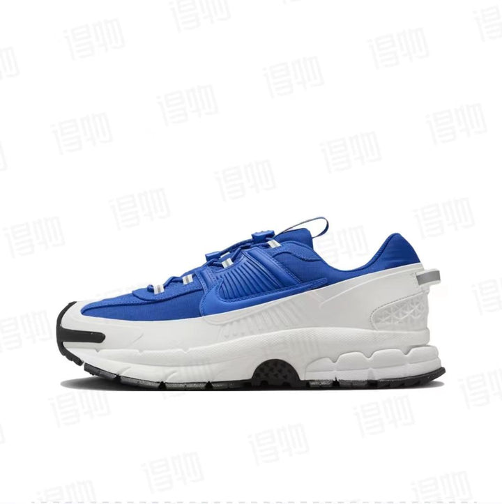 Nike Zoom Vomero Roam
Men's Winter Shoes