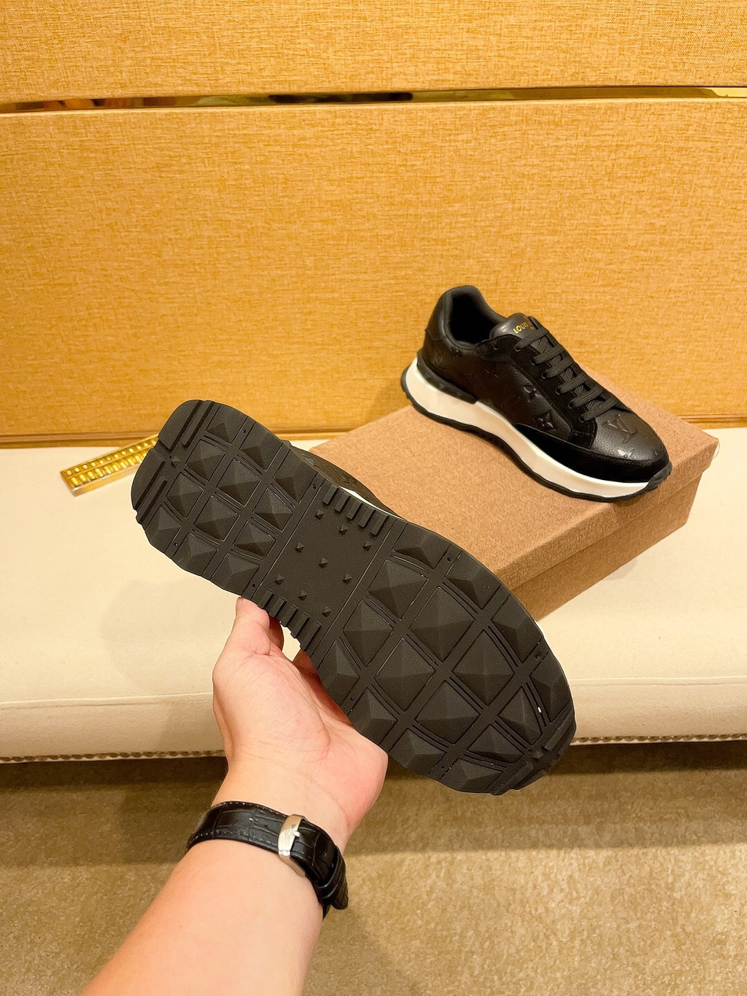 Fashion Shoes (Men's Shoes Album)
Home
Album
Contact
All Categories
All categories LOUISVUITTON/ Louis Vuitton