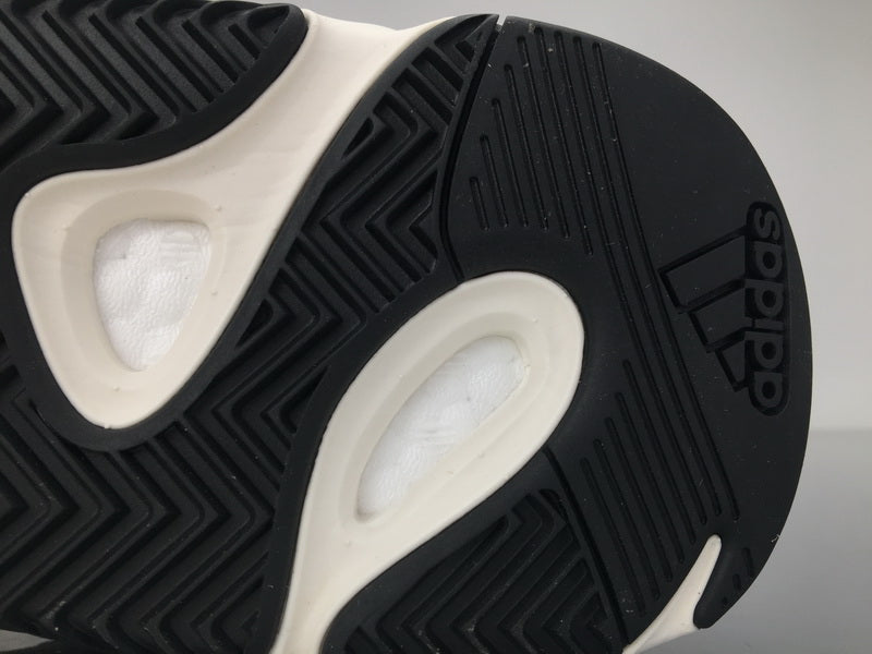 BA0AH】Original color local version Adidas B75571 Adidas Yeezy Wave Runner 70030