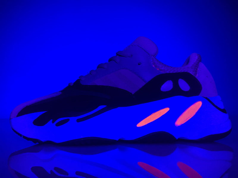 BA0AH】Original color local version Adidas B75571 Adidas Yeezy Wave Runner 70030